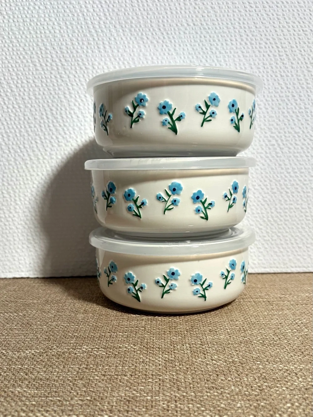 Ceramic Bowl with Venting Lid - Blue & Navy Floral Motif Textured Flower Design